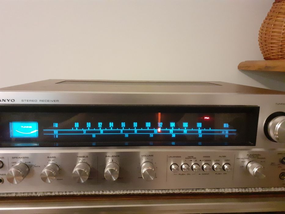 Amplituner Sanyo Dcx 4000L