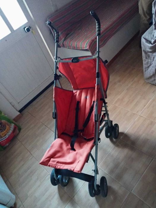 Carrinho de bebe em ótimo estado