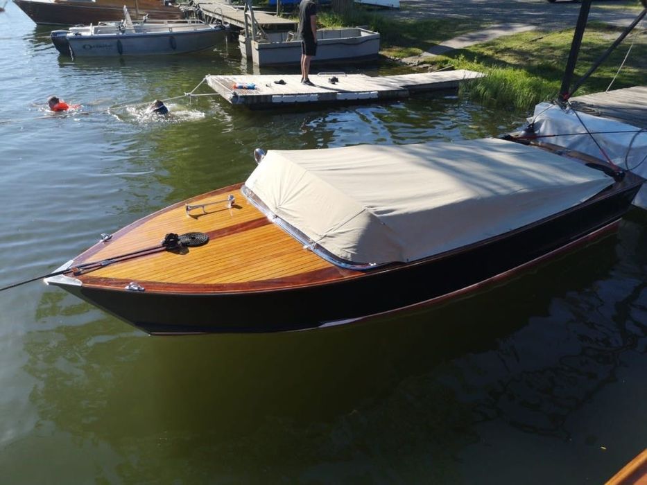 Motorówka Forslund Camilla II (v8, 220,8kW)