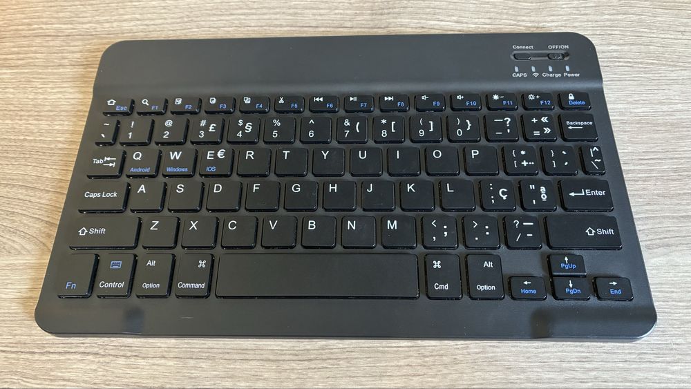 Wireless Bluetooth Keyboard450802317305456641