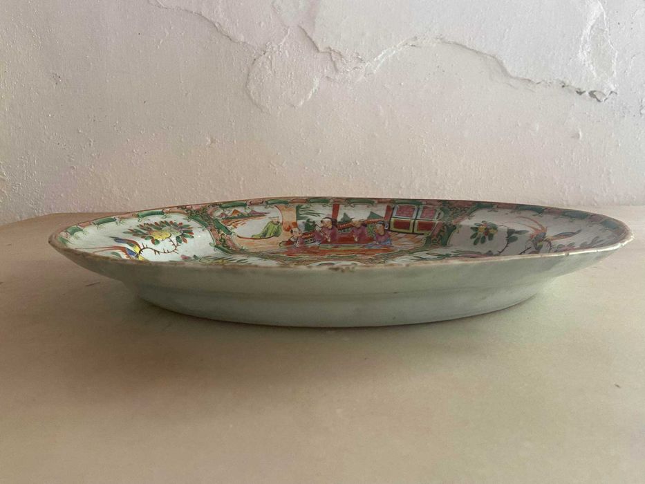 Travessa em porcelana chinesa estilo Mandarim meados Sec. XIX