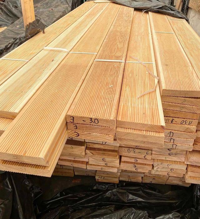 Deska na taras modrzew syberyjski 148x28 ryflowana gładka