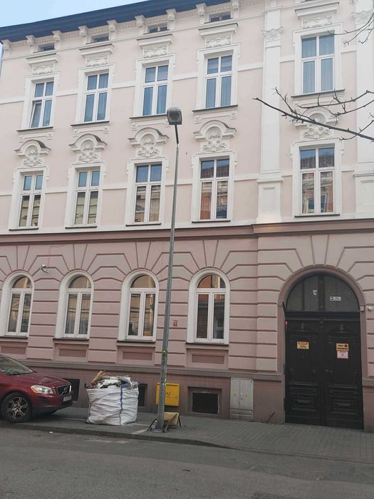 Ocieplenia, elewacje, wykończenia wnętrz