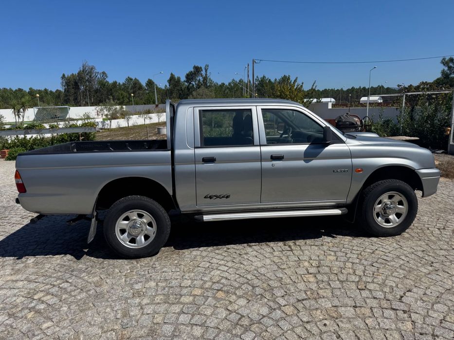 Mitsubishi L200 2.5 td foto 5