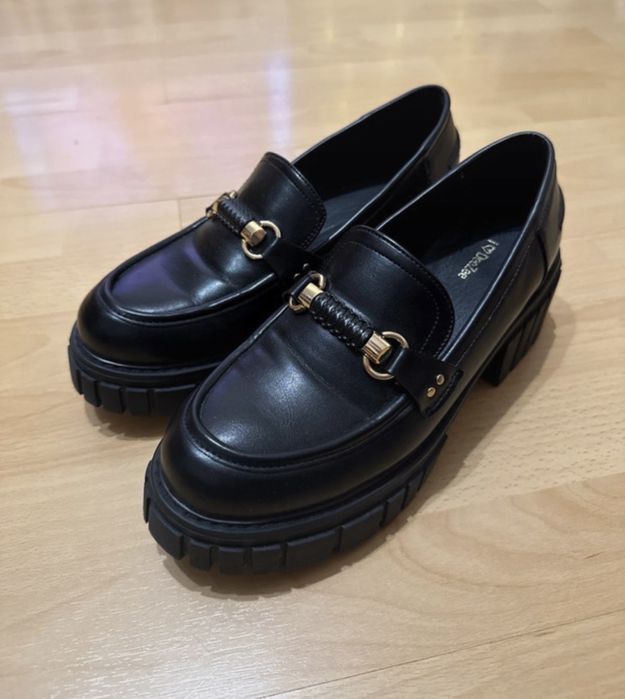 loafersy  DeeZee