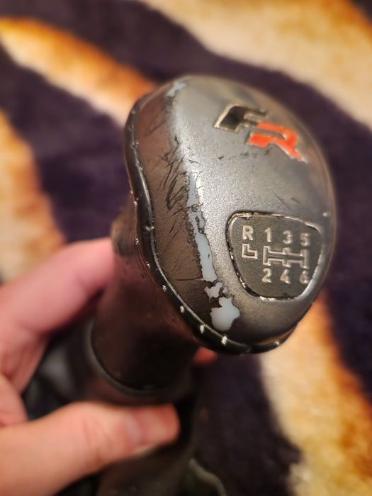 Manete de velocidades ibiza  6l fr e centros de jantes