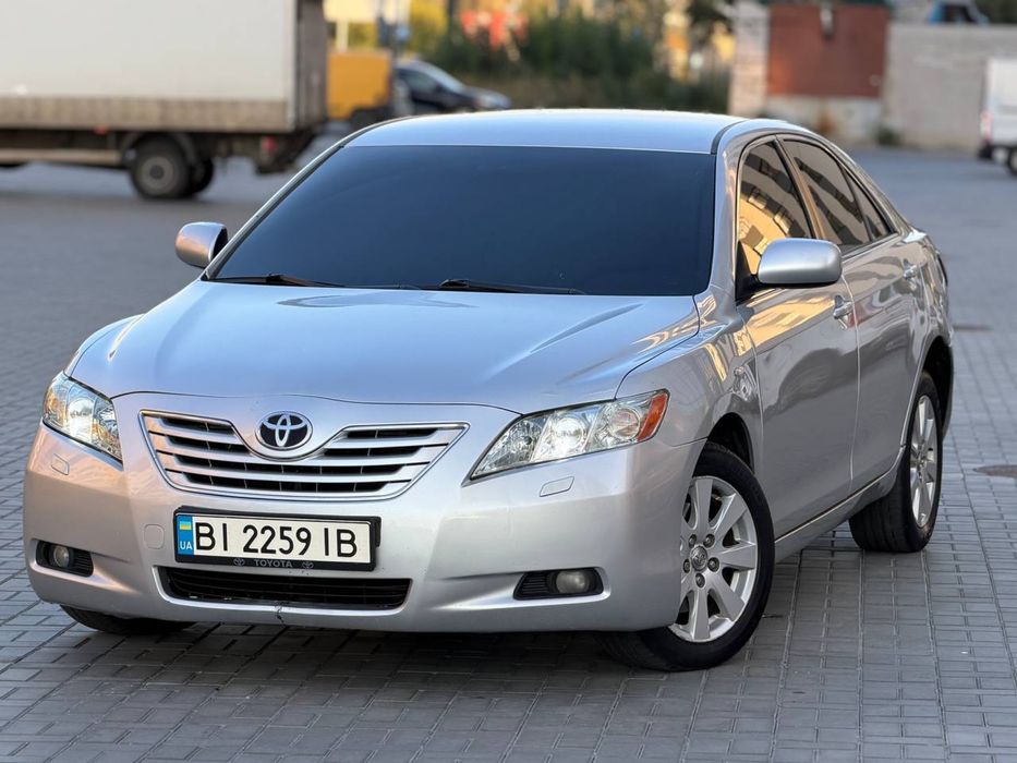 Toyota Camry 2.4 ГБО • Автомат •