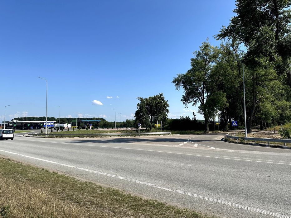 Земельна ділянка під комерцію траса Київ - Чоп поблизу Житомира