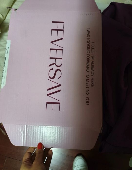 Vestido assimétrico um ombro Feversave Burgundy