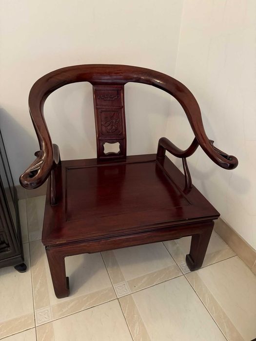 Conjunto Sala Chinês em Pau-Rosa — Sofá 2 Lugares + 2 Cadeirões (Horseshoe)