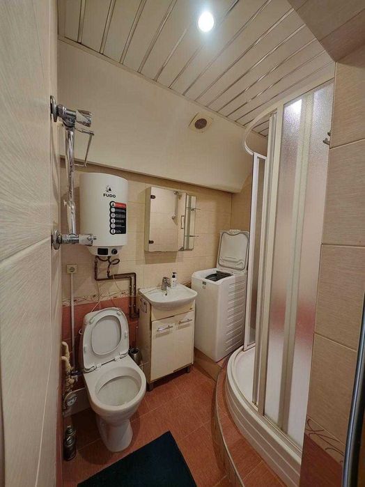 Оренда 1-к, Оболонський район, метро Оболонь, вул. Йорданська 4