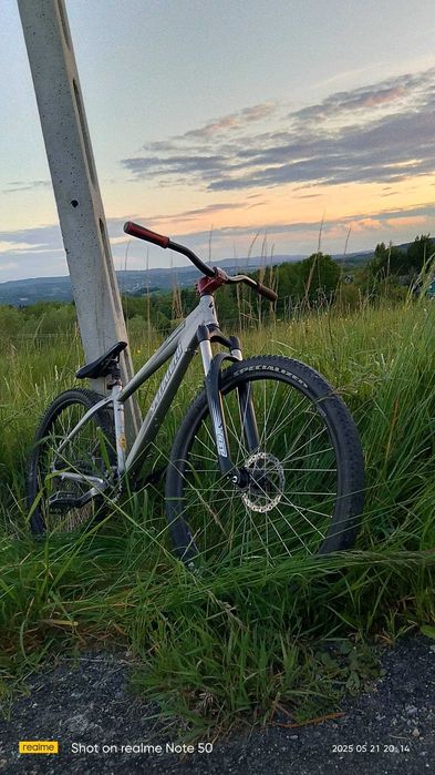 Sprzedam rower specialized