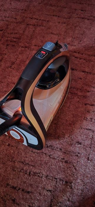 Утюг Tefal  FV9640 и FV9845