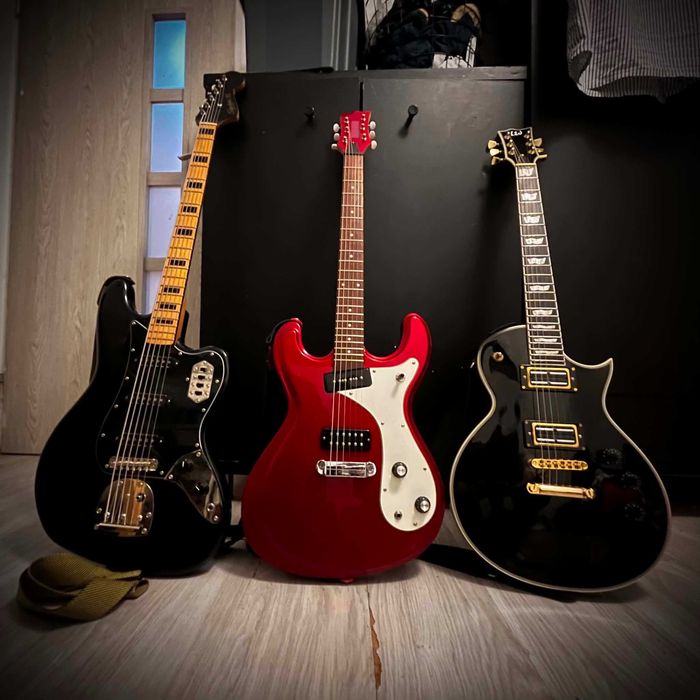 Fender Squier Bass VI FSR black/maple + case PROMO