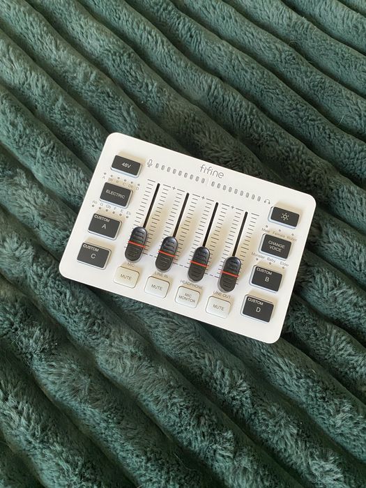 Mixer FIFINE USB-C para PC