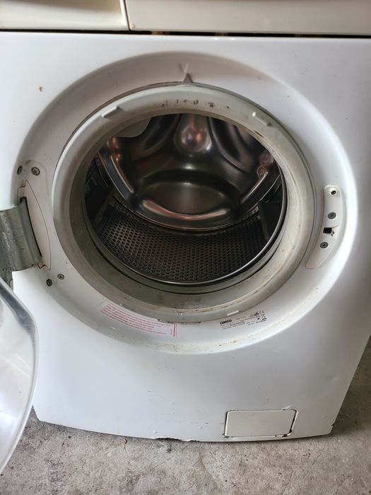Пральна машина ZANUSSI  AQUA CYCLE 1200 під ремонт або на запчастини.