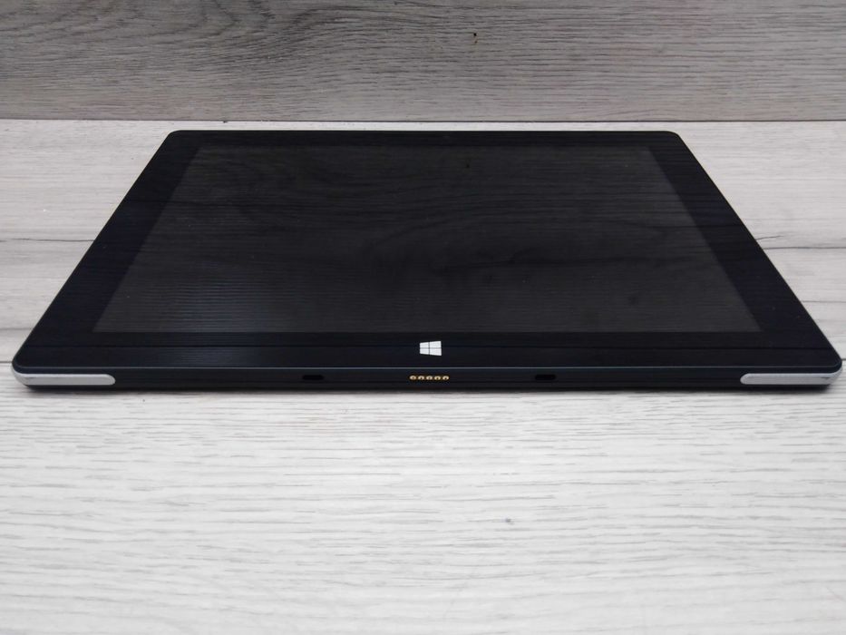 Tablet Netbook LCD 10 Klawiatura WIFI Idealny Stan