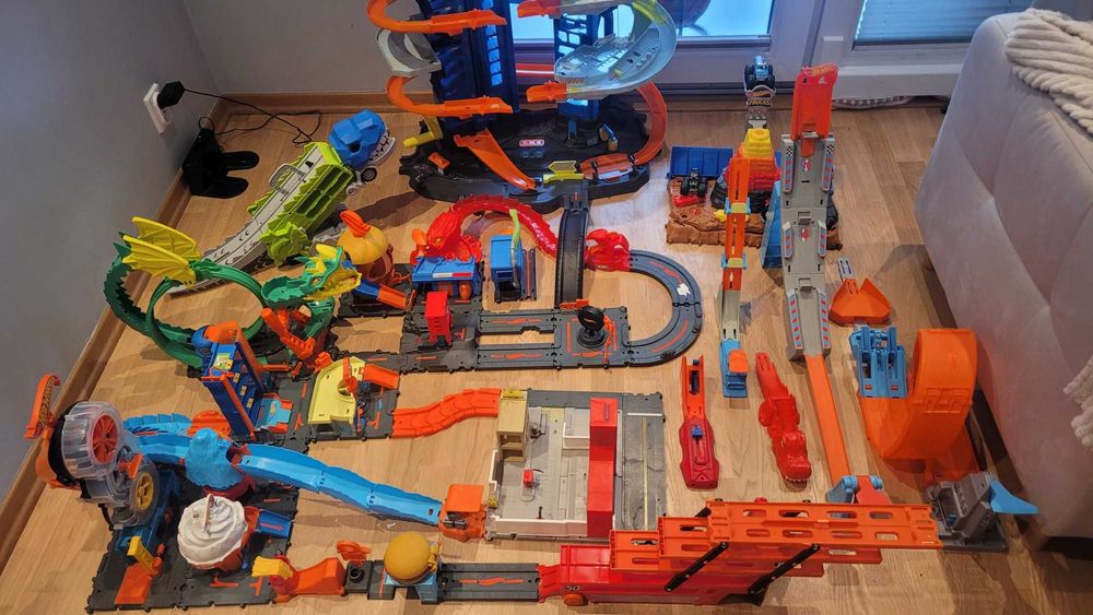 Hot Wheels City MEGA ZESTAW + 100 Resoraków GRATIS |Garaż T-Rex|OKAZJA