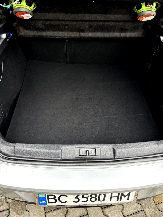 Laguna 3 1.5dci комплектація premium безключовий 2 ключа