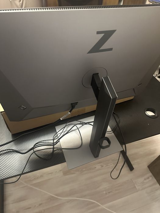 Монітор HP Z24u G3 WUXGA USB-C Display