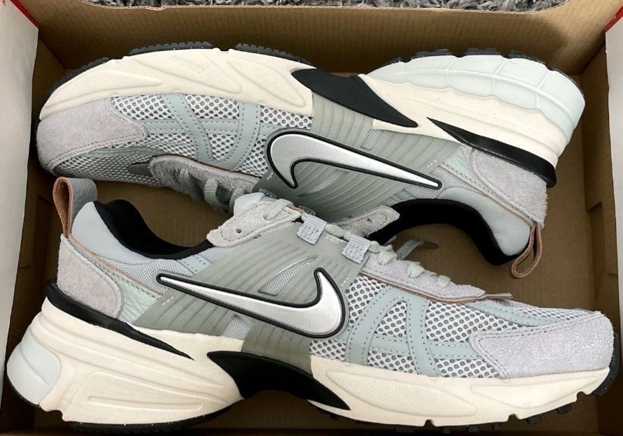 Nike v2k Run 45.5