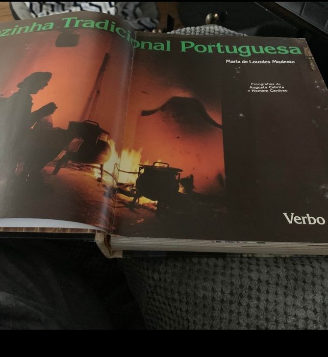 Livro mítico da. Culinária Portuguesa, a Bíblia da Cozinha Portuguesa de Maria de Lurdes Modesto