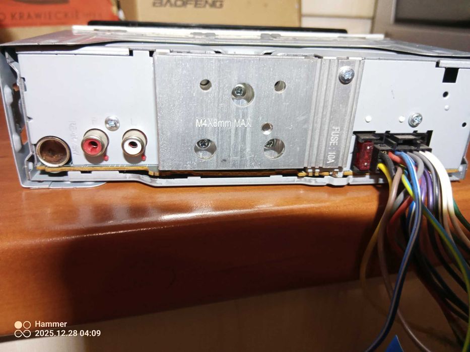 Kenwood KDC-100 UB  CD USB AUX kostka+ kieszeń