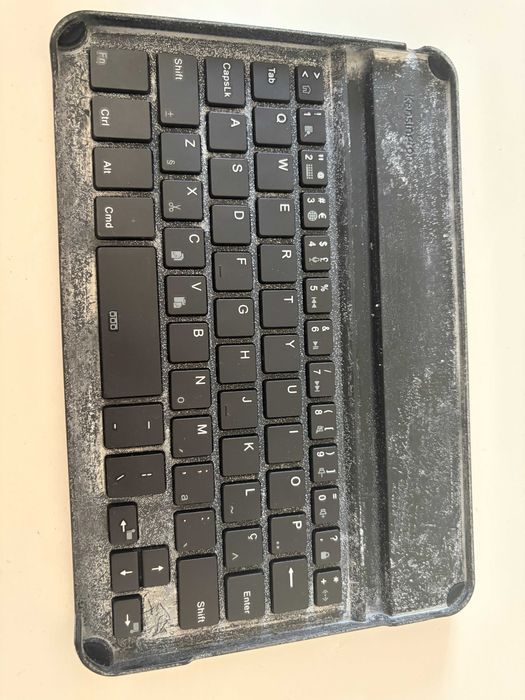 Apple iPad Mini 1st Gen (A1432) 7.9" 16GB - broken