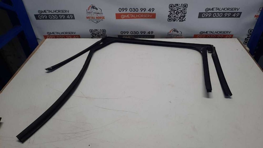 Продам внутрянку задньої лівої дверки на Acura ZDX.