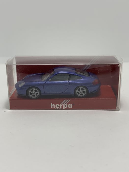 Porsche Carrera 4 da Herpa 1/87