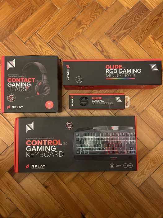 Kit Gaming - Keyboard + Headset + 2 mousepads
