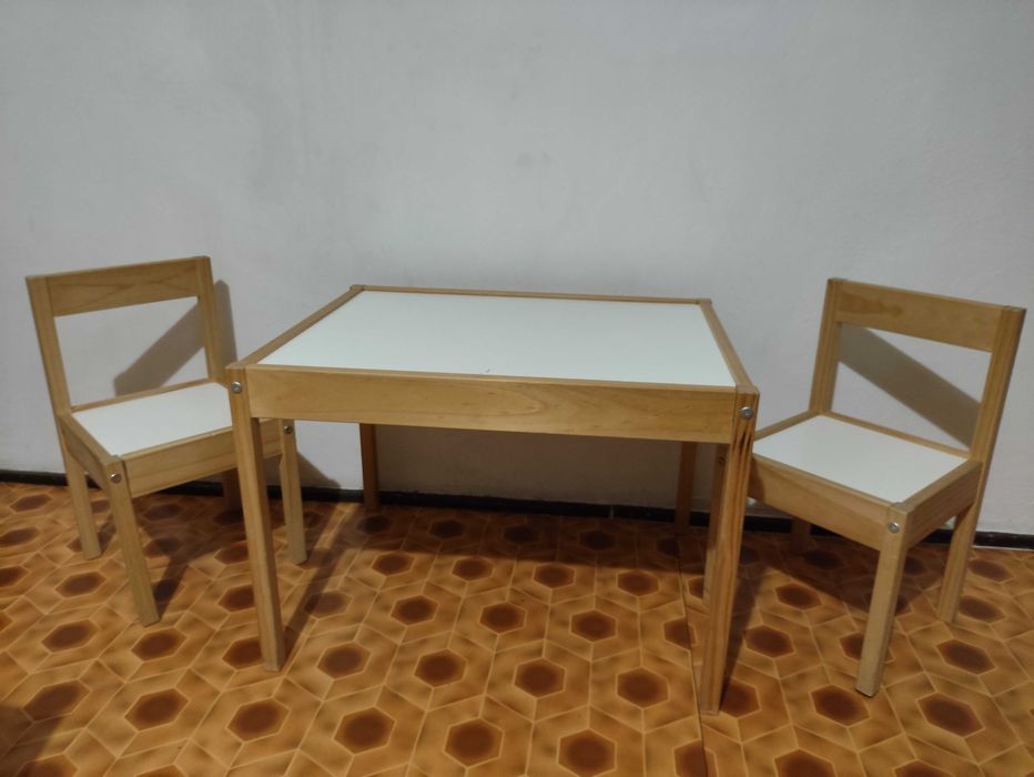 Ikea Latt stolik dziecięcy i 2 krzesła