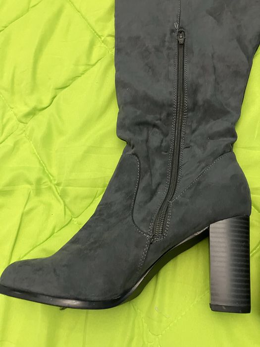 Bota cano longo veludo