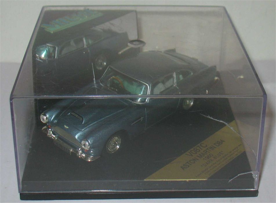 Onyx - Aston Martin DB4