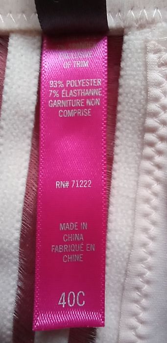 Стильний бюстгальтер для пишної краси фірми Vince camuto