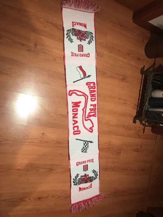 Cachecol oficial champions league/outro F1 Monaco