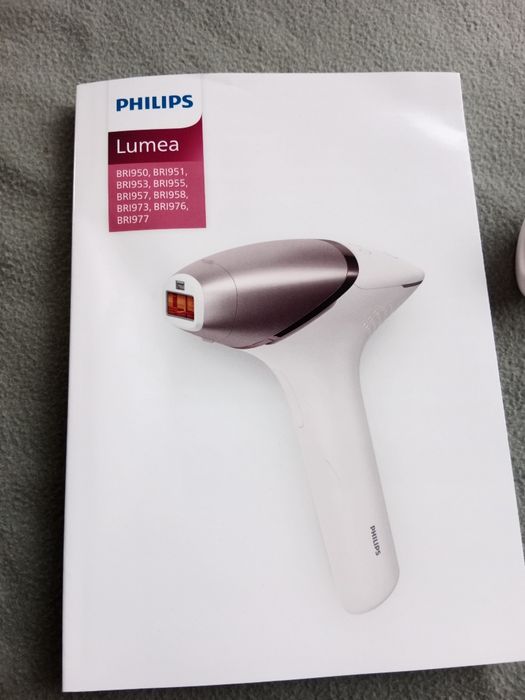 Depilator Philips Lumea BRI 977