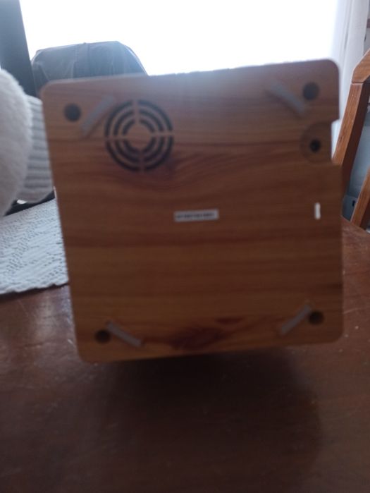 Difusor de óleos essenciais/ humidificador de ambiente