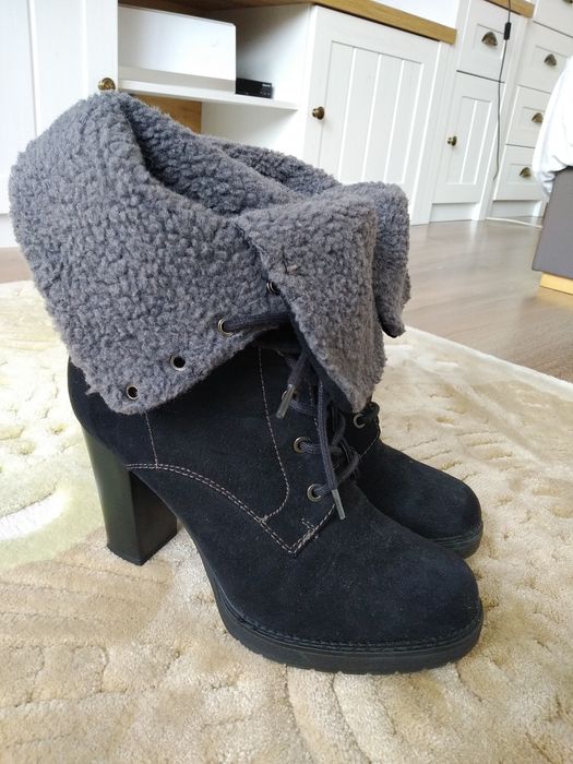Czarne buty na obcasie jak NOWE