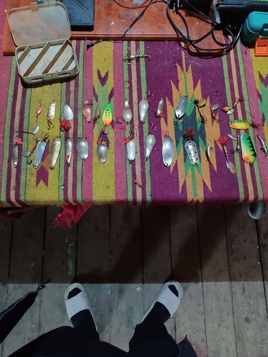 Продам блешні в гарному стані одним лотом.