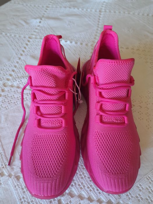 Sapatilhas novas mulher 39