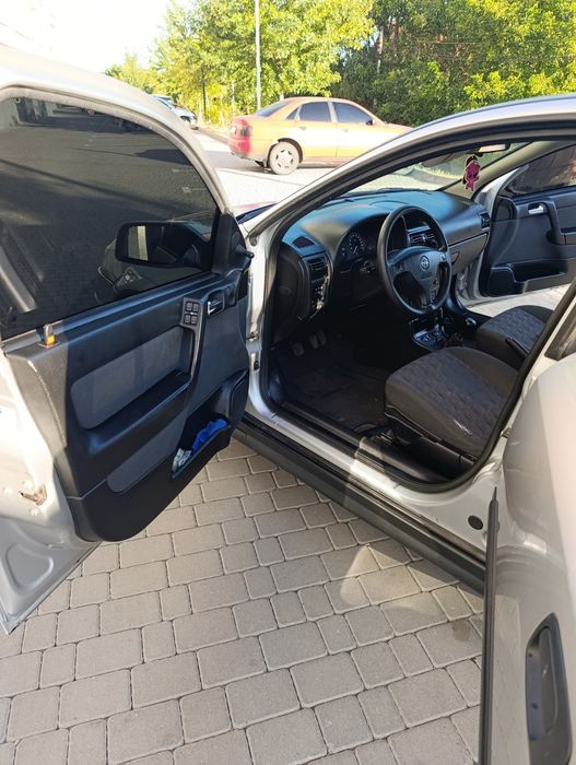 Opel Astra 1.8 бензин газ