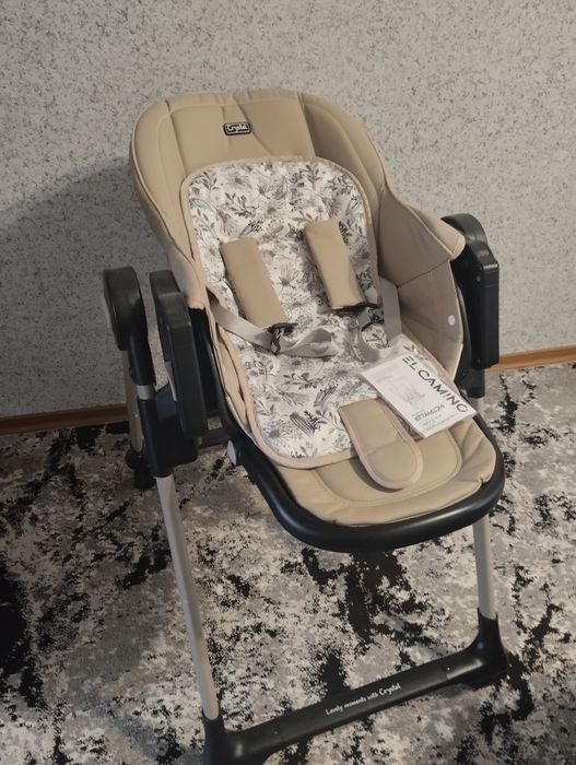 Продам столик для кормления малышей