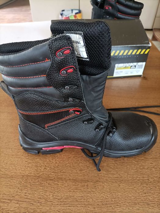Buty robocze zimowe BULLDOG S3 rozm 44
