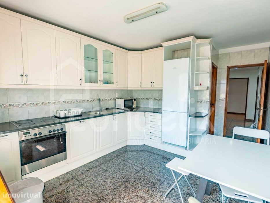 T3 para venda em S. Cosme, Gondomar