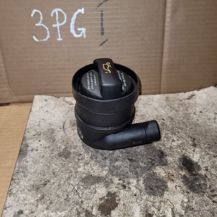 Odma olejowa wlew oleju vw golf IV bora Audi seat skoda 1.6SR AKL