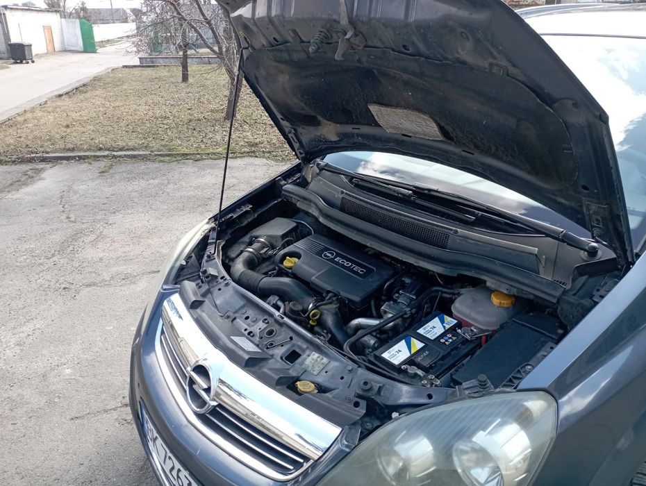 Opel  Zafira 1.7