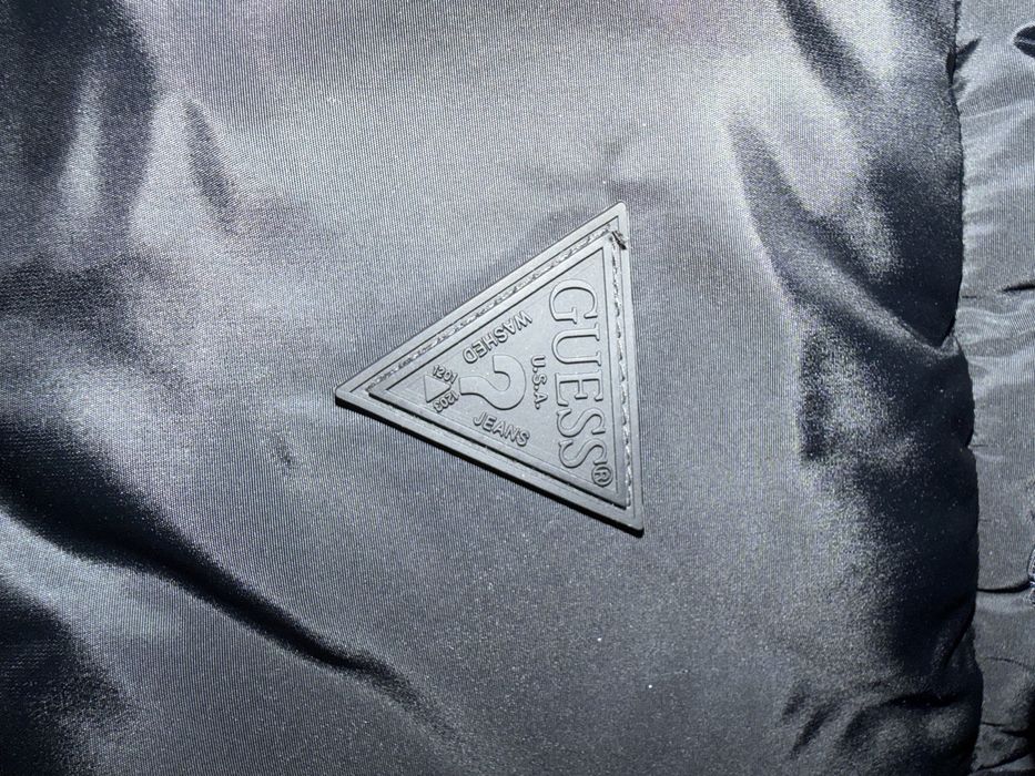 Продам пуховик guess дитячий