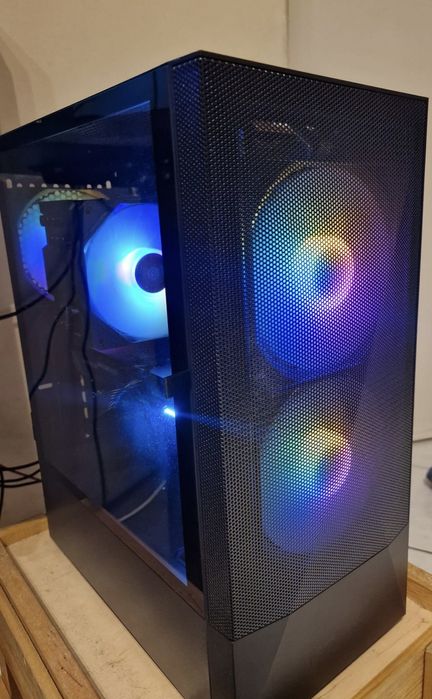 Komputer Gamingowy Ryzen 5 7500f 9060xt 16 gb 32gb ram DDR5 6000 mhz Dysk PCIe Gen5