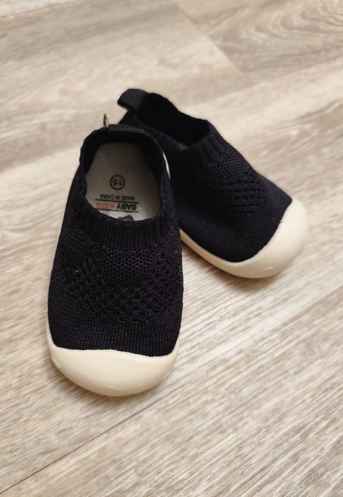 Мокасини для перших кроків